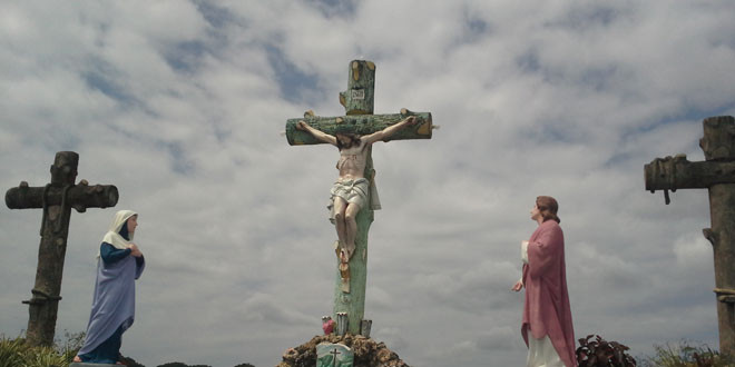 Jesús Juan y María - imagen crucifixión